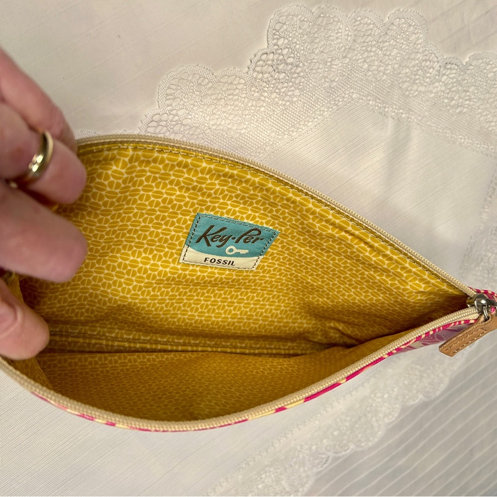 Fossil Y2K Pink-Lavender Cosmetic Bag Key-Per Zip Pouch NWOT - Picture 8 of 15